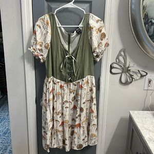 Disney, her universe, Tinker Bell mushroom dress size large